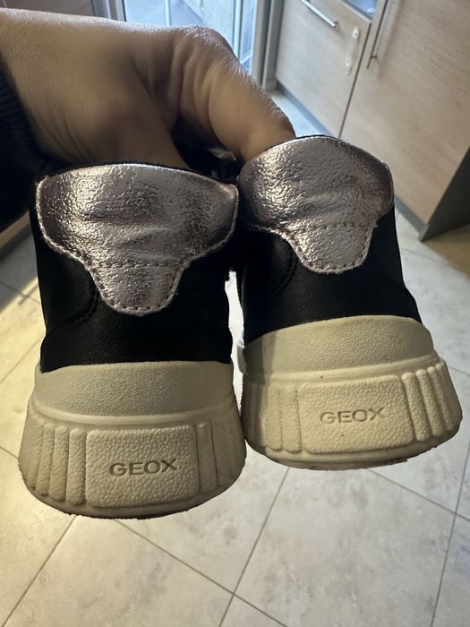 Кожени кецове Geox момиче