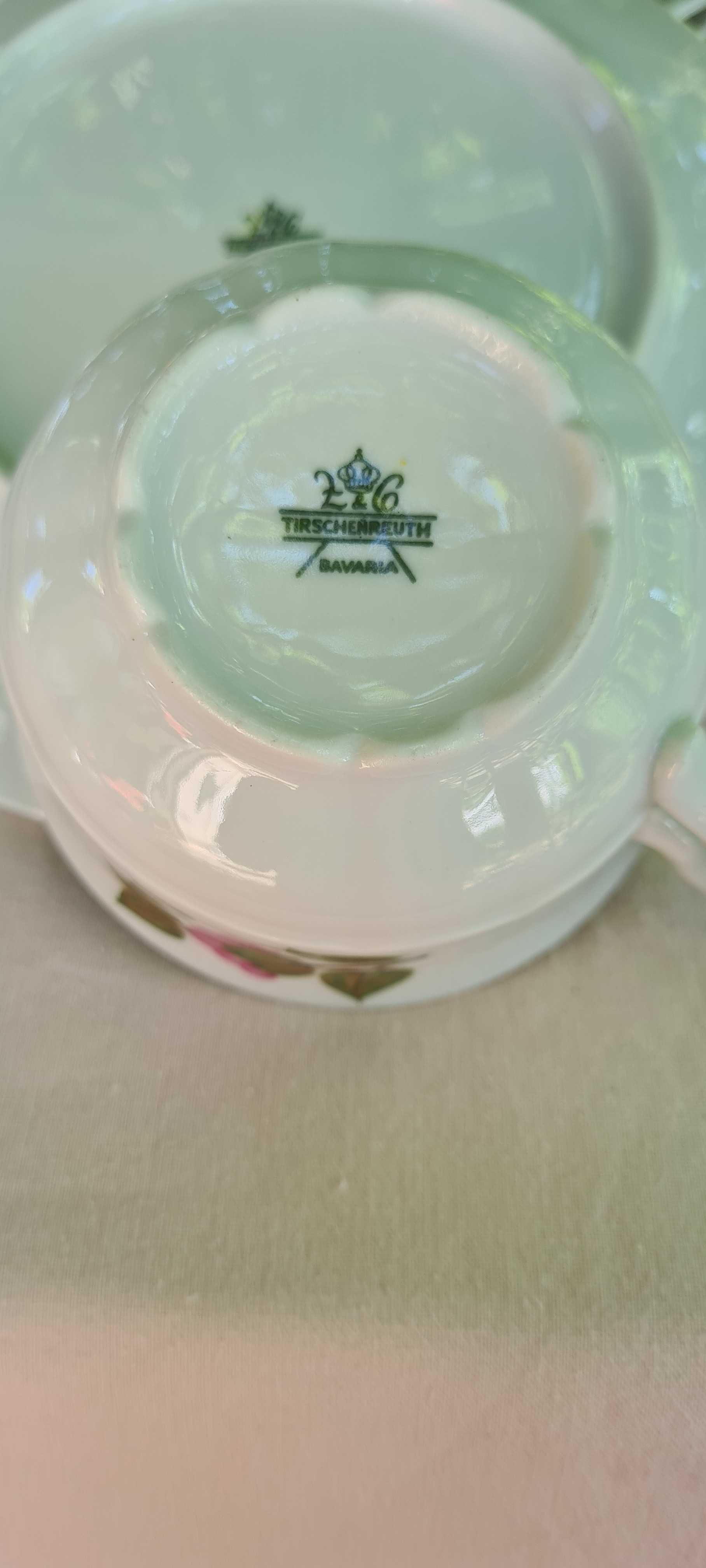 Сервиз за кафе и чай, + чинии за торта.