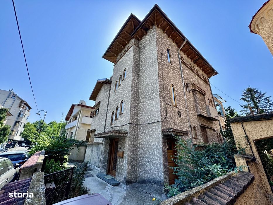 Vila Primaverii 300 mp utili teren 250 mp
