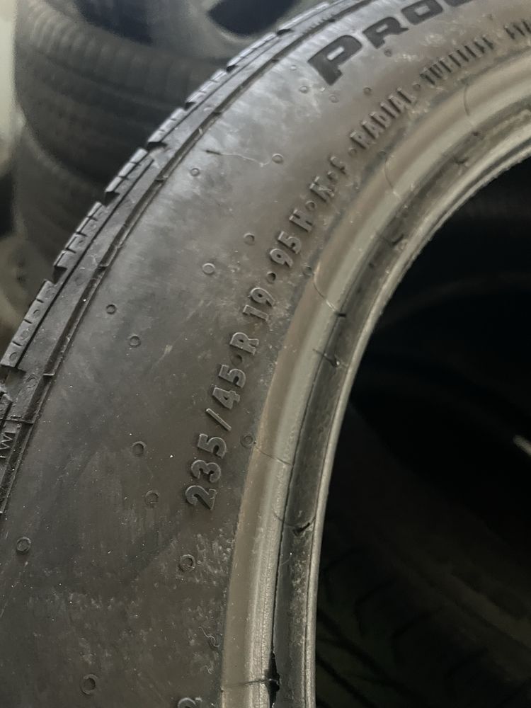 Продам шины 235/45 R19