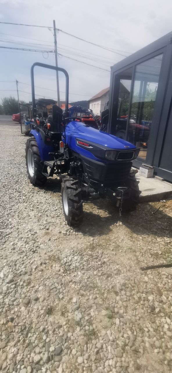 Tractor Farmtrac 35 cai putere în stoc și Yanmar, solis iseki nou