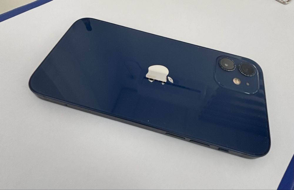Iphone 12.  126gb