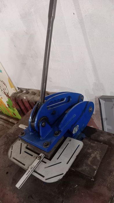 Продам угловырубной, угловысечной пресс