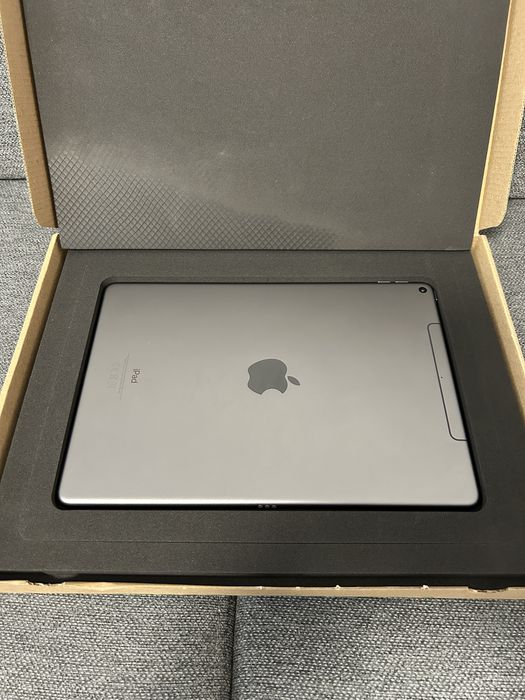 iPAD Air 3rd gen 2019 + accesorii