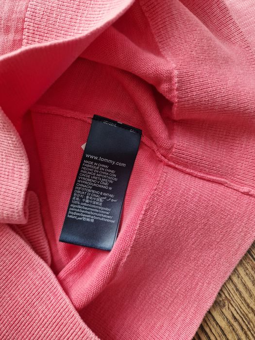 Страхотнен мъжки пуловер TOMMY HILFIGER размер S