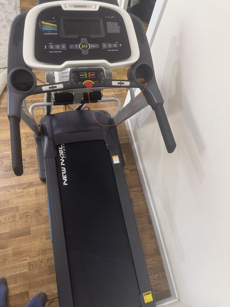 Беговая дорожка New Nobl Fitness