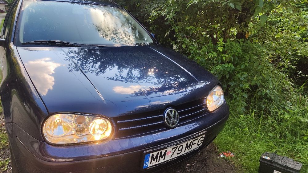 Vînd golf 4 variant