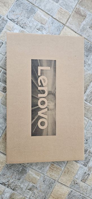 Vand laptop Lenovo