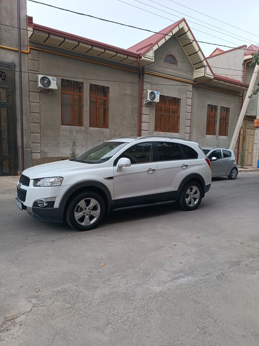 Chevrolet Captiva 2 srochna sotiladi benzin