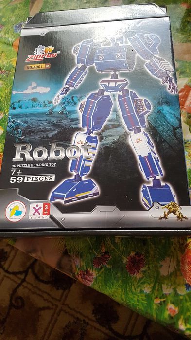 colectie dinozauri soldatei ,lego ,roboti