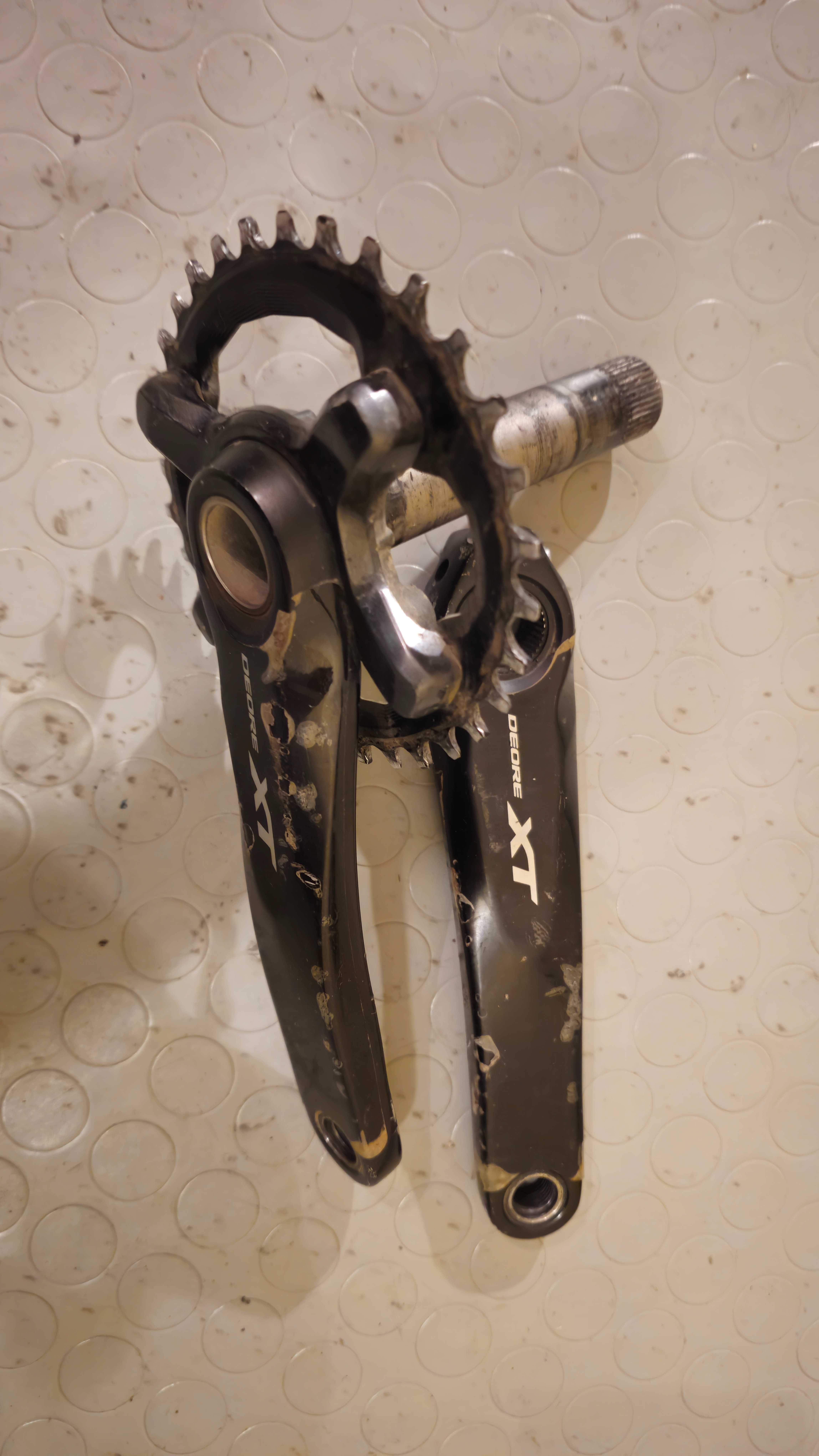 Hope Pro 4, Fox 36, Fox Float X, Race Face, Shimano XTR