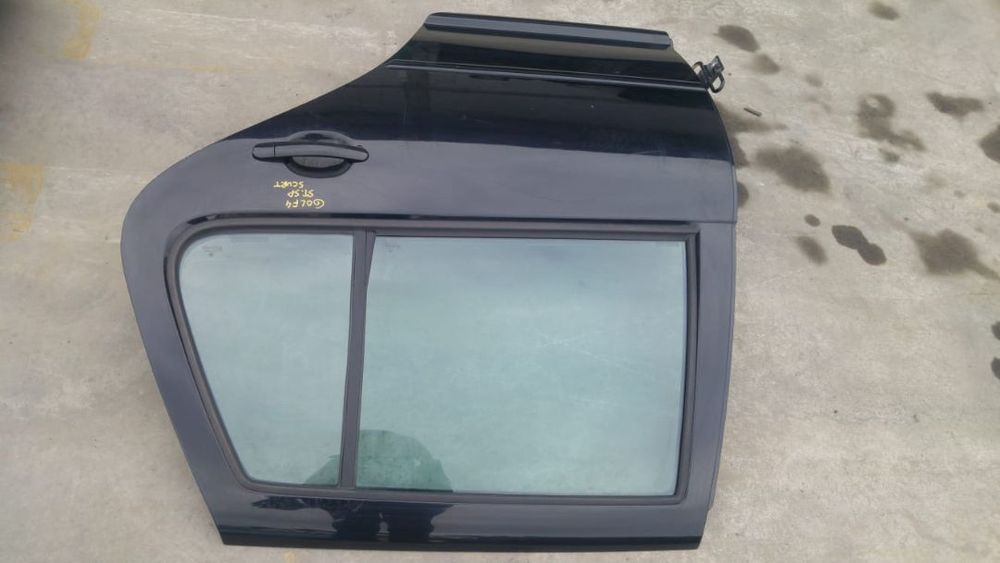 Usa stanga spate vw golf 4 scurt
