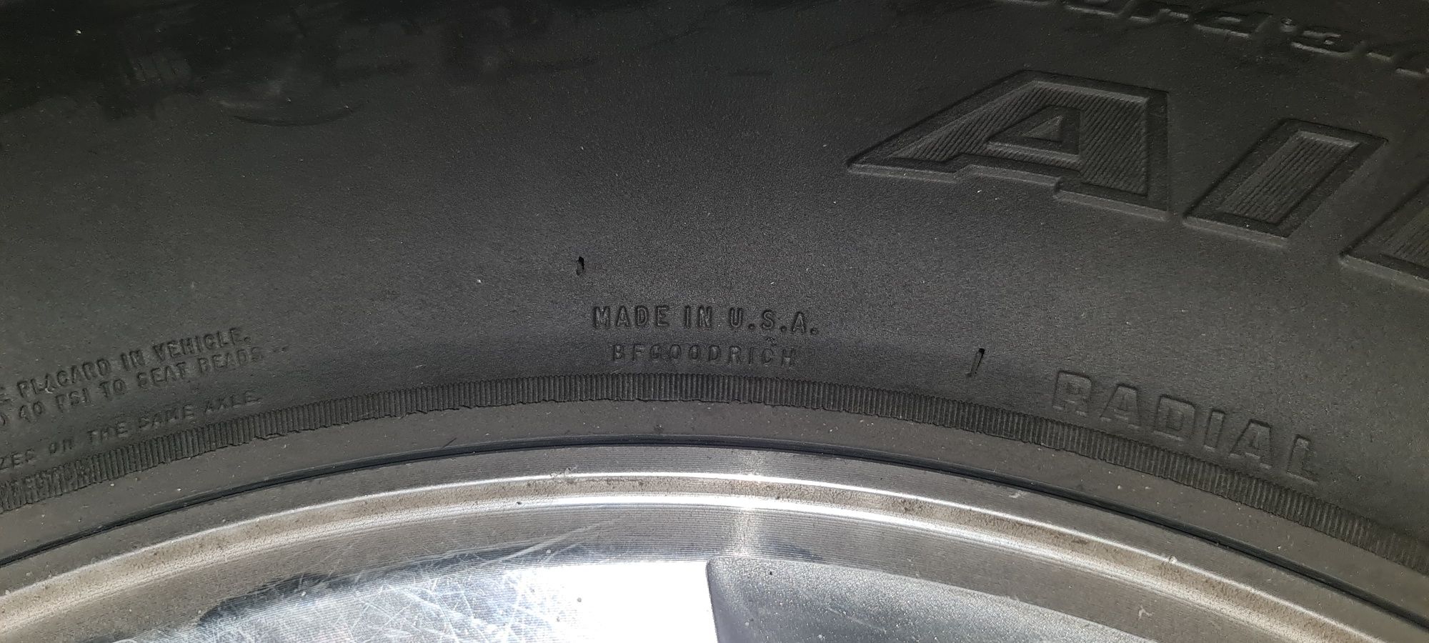 BFGoodrich All-Terrain T/A KO2 285/75 R16 116R