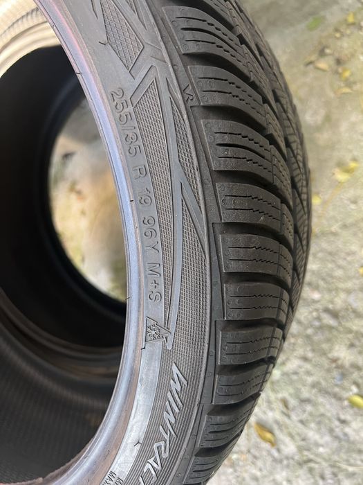 Anvelope Iarna VREDESTEIN 255/35/R19