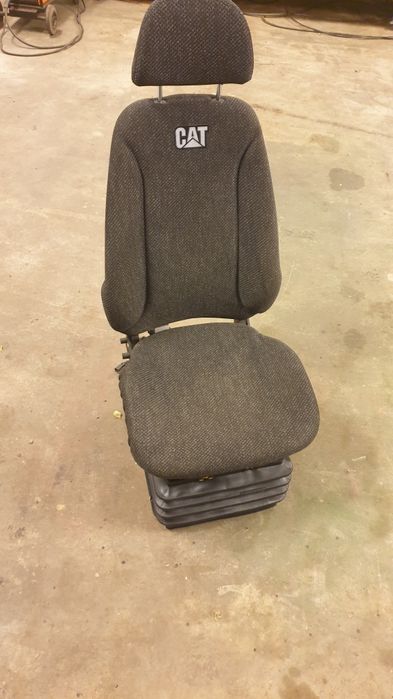 Vând scaun pe perna de aer