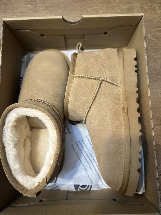 Зимни обувки UGG
