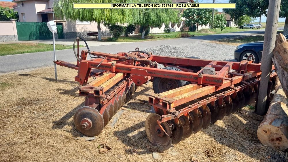 Vand Disc greu in V pe doua roti ,latimea de lucru 4m