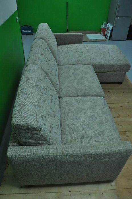 Удобен итал. диван за вашата релакс зона, марка Alberta Salotti