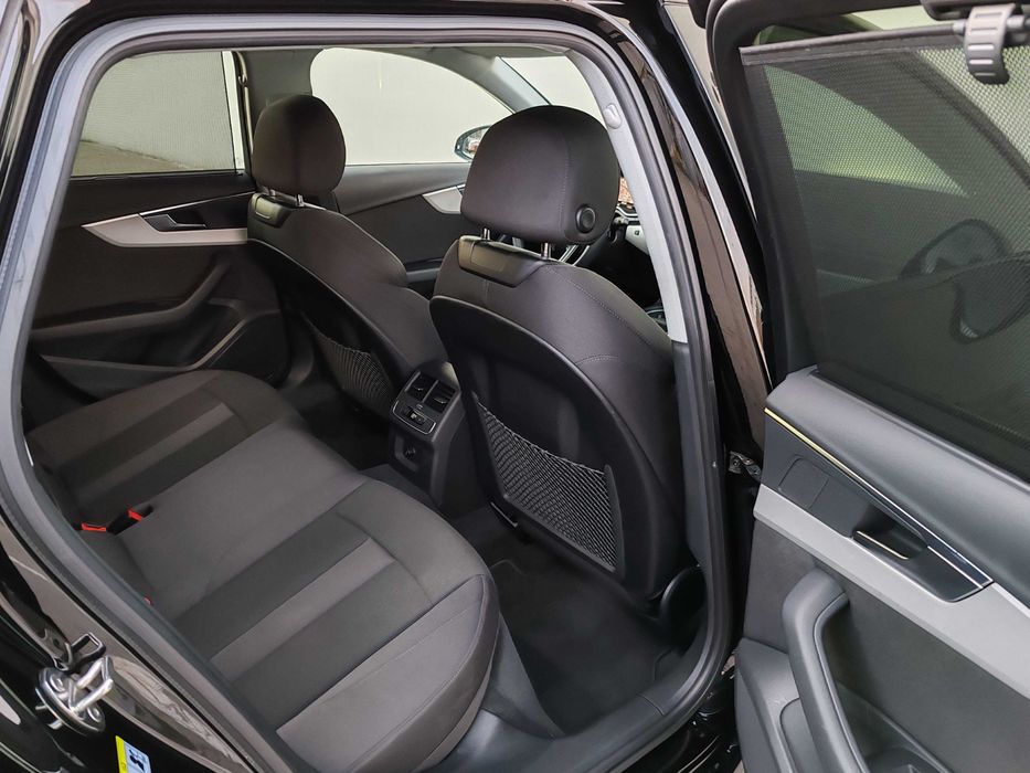 Audi A4 35TDI ADVANCED (MHEV) VirtualCokpit LedMatrix ACC BlackEdition