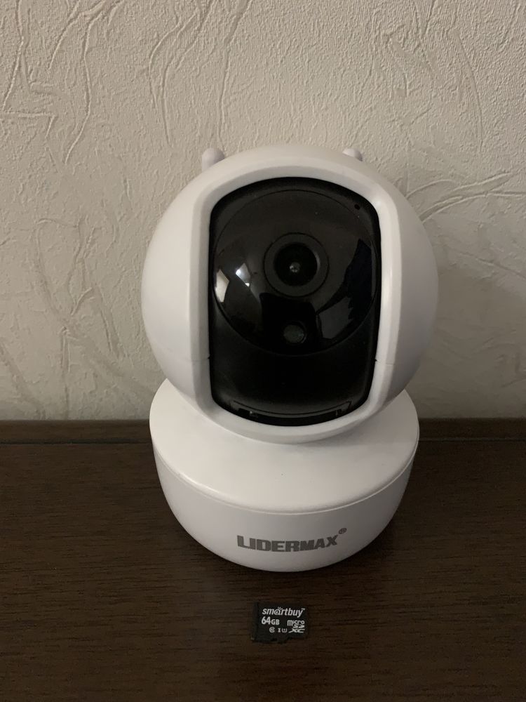 WiFi видеокамера для охраны дома или квартиры