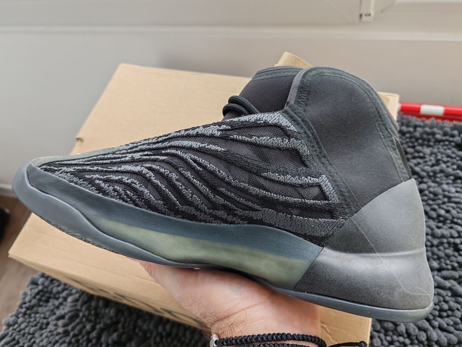 Adidas yzy qntm 44/28 cm