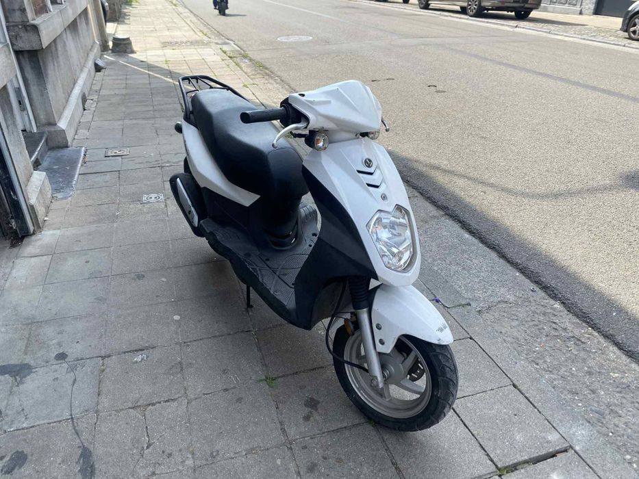 Vand scuter sym 50cc