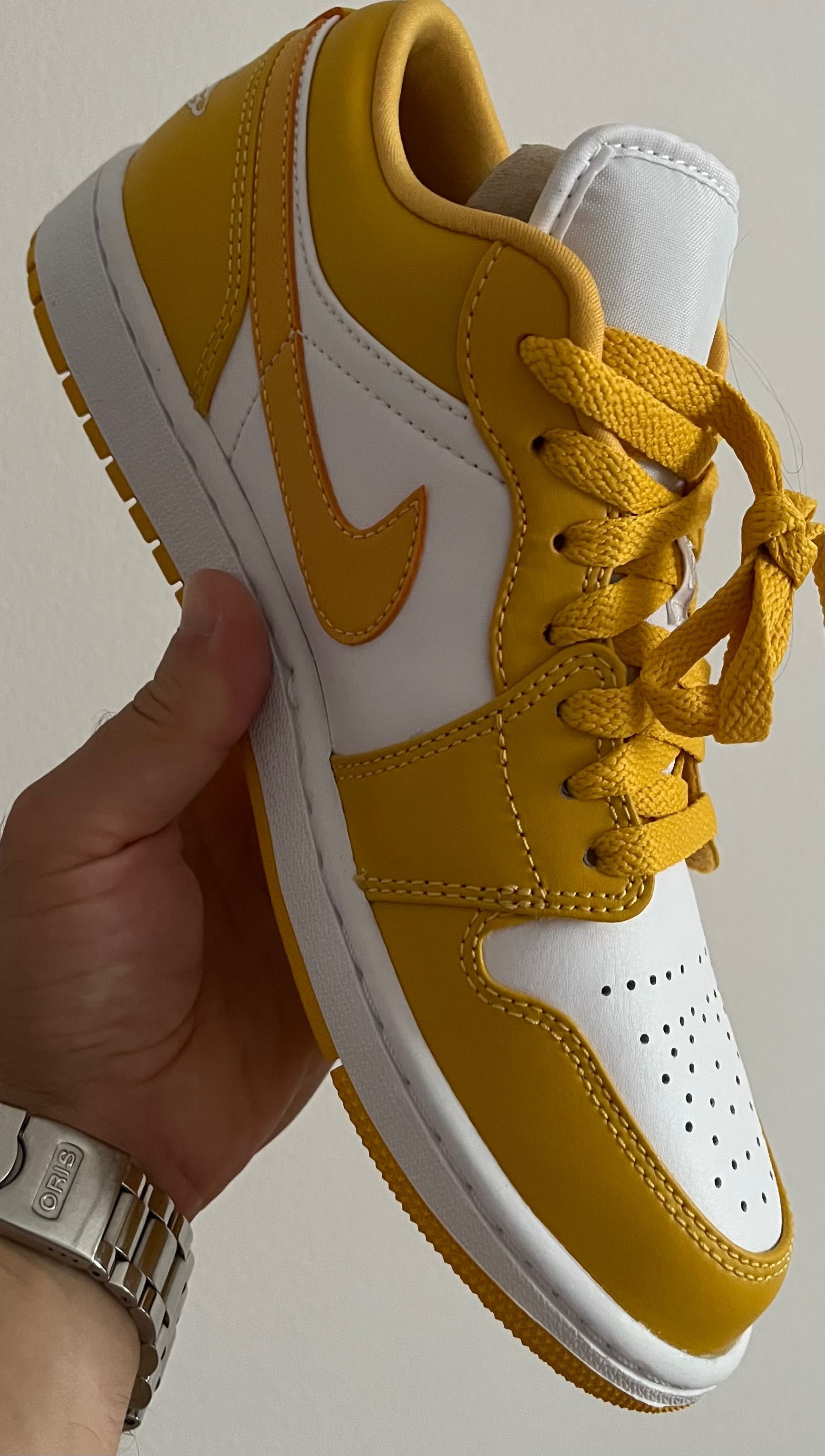 Air Jordan 1 low white/yellow 42