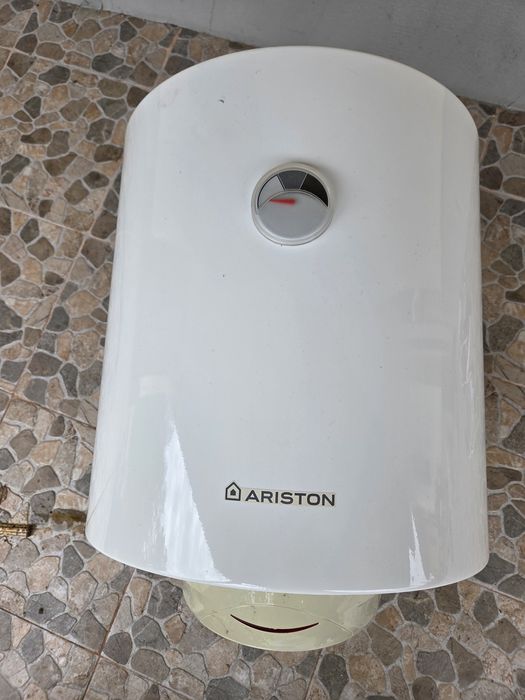 Vand Boiler curent 50 litri