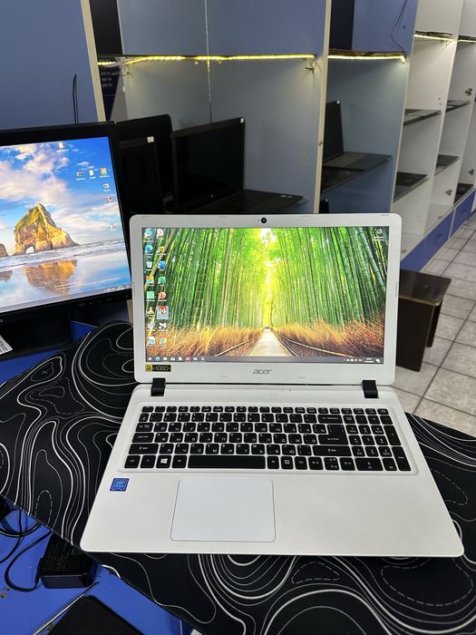 Acer Pentium ОЗУ-4ГБ/ССД-128ГБ емкость 80% в идеальном состоянии