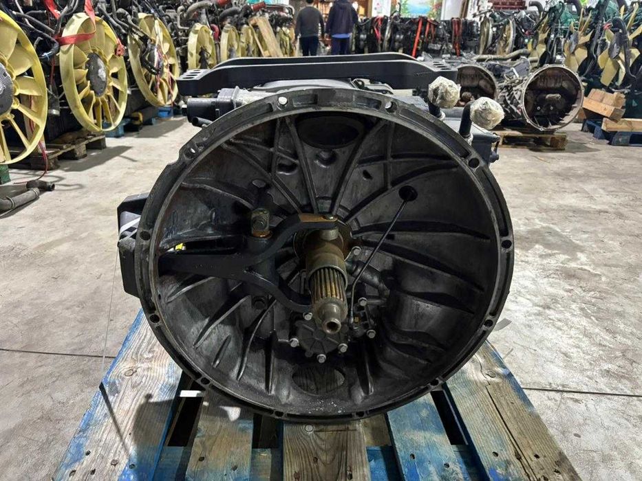 КПП Scania GRS905R