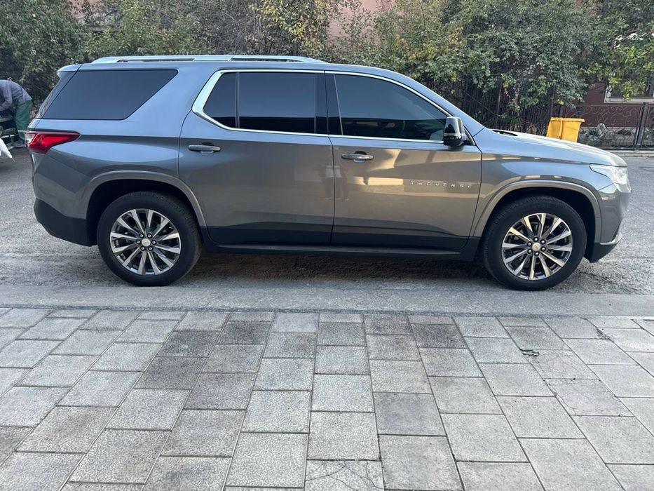 Продажа traverse premier 2021