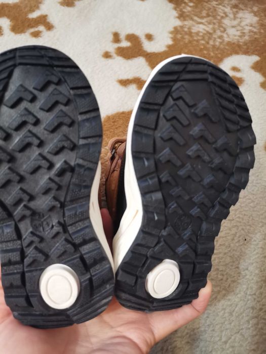 Нови! Детски ботушки р.21