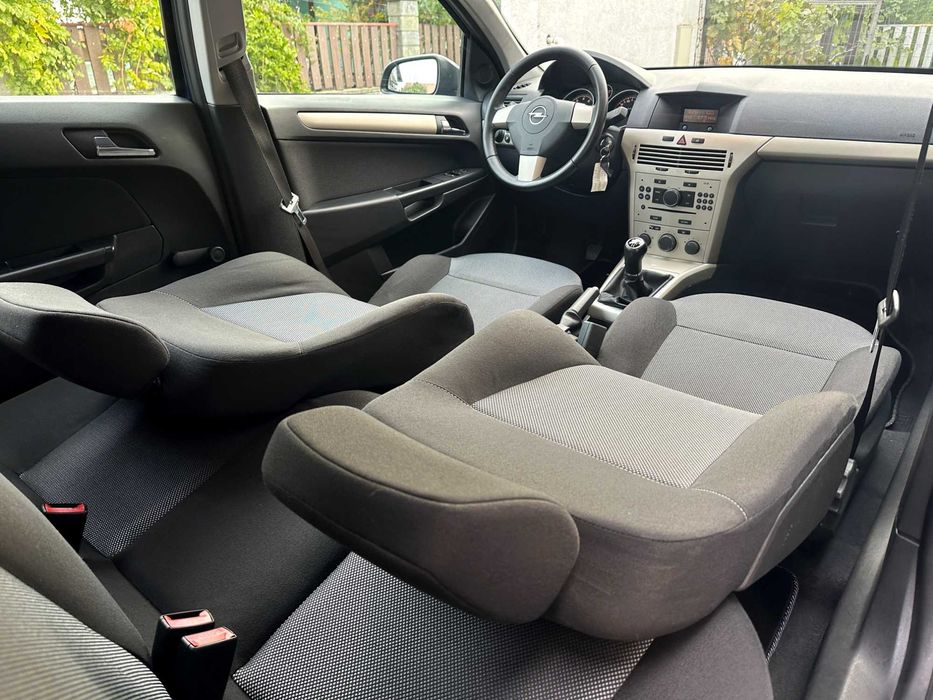 Opel Astra 1.4 Benzina | An 2008 EURO 4 | RATE | GARANȚIE | Livrare