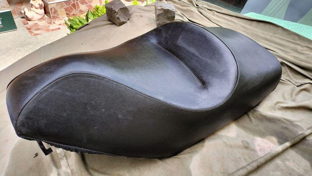 Șa (Scaune)Piaggio Xevo,X8 125cmc,Și Șa Piaggio Xevo 400 cc