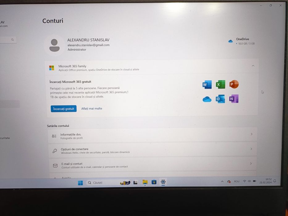 Laptop Gaming ASUS ROG Strix G G531GT cu procesor Intel Core i5-9300H