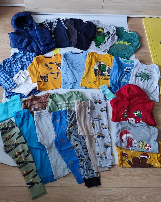Лот сет дрешки 98-104 с багери,дино за момче  ,H&M,Lupilu,Beneton -яке
