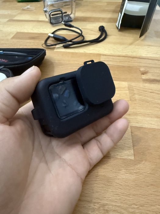 Gopro hero 10 ca nou impecabil cu accesorii!