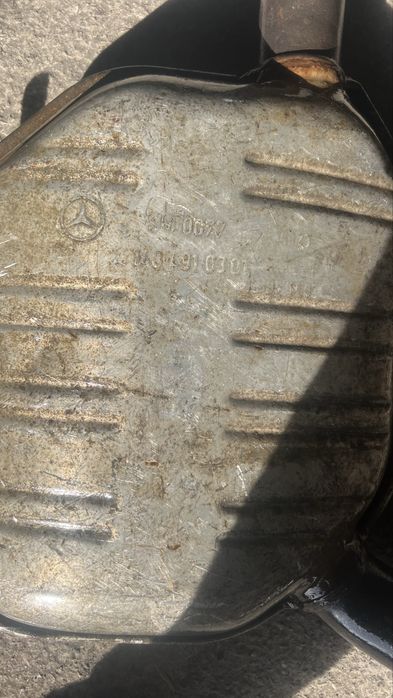Средн част глушитель на Мерседес 140 кузов