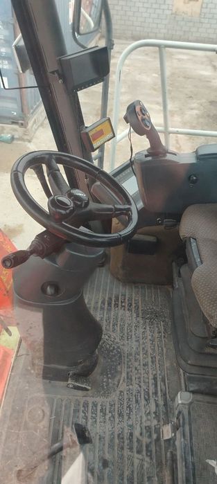 Klass yaguar 890  sotiladi