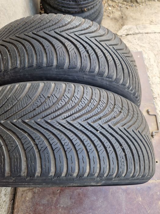 225 55 16  M+S  Michelin