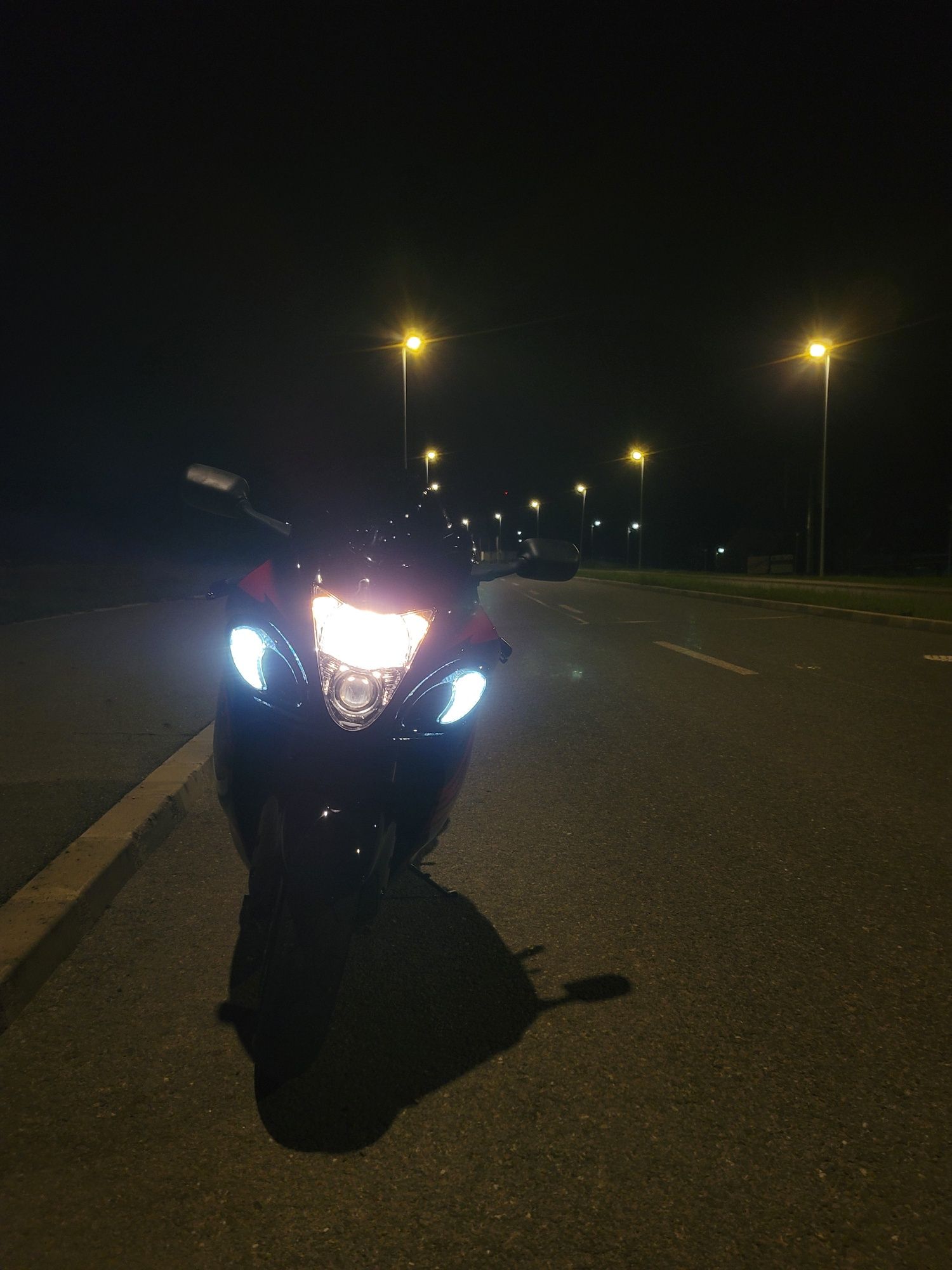 Vând Suzuki Hayabusa Gen 2 nu ZZR1400, Zx14r, H2R, H2, s1000rr, V4R