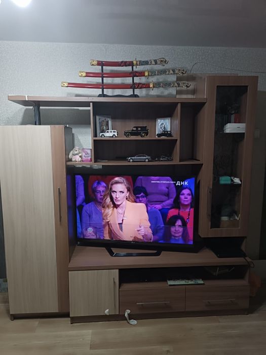 Продам стенку в отличном состоянии