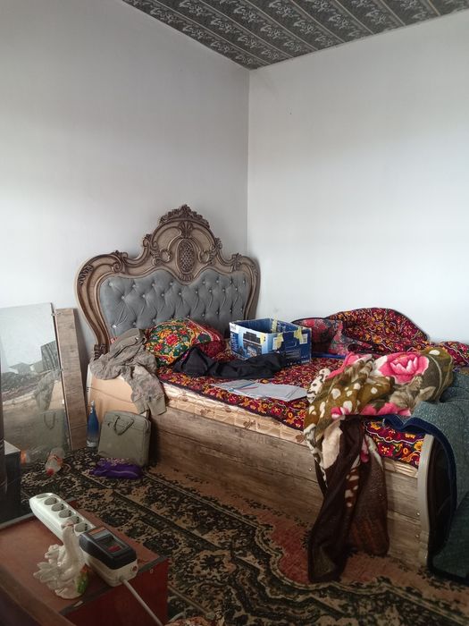 Uy sotiladi farxod savxozda srochna faqat ozgina fasad ishi qogon