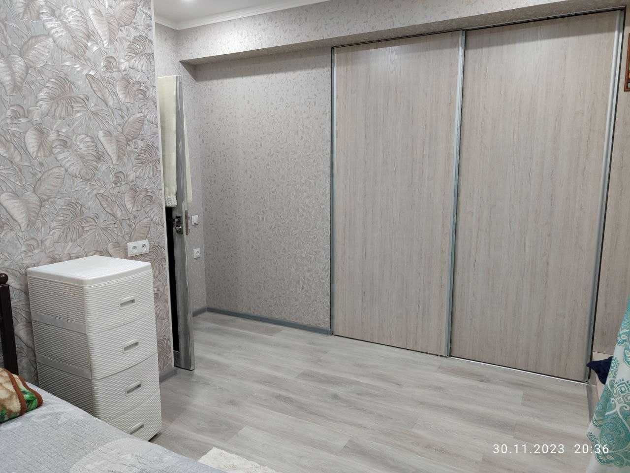 Продаю шикарную  новую квартиру 85 кв
