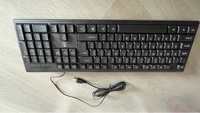 Tastatura neagra