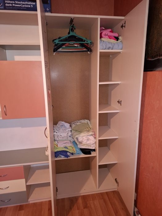 Комплект секция, гардероб, ракла и легло