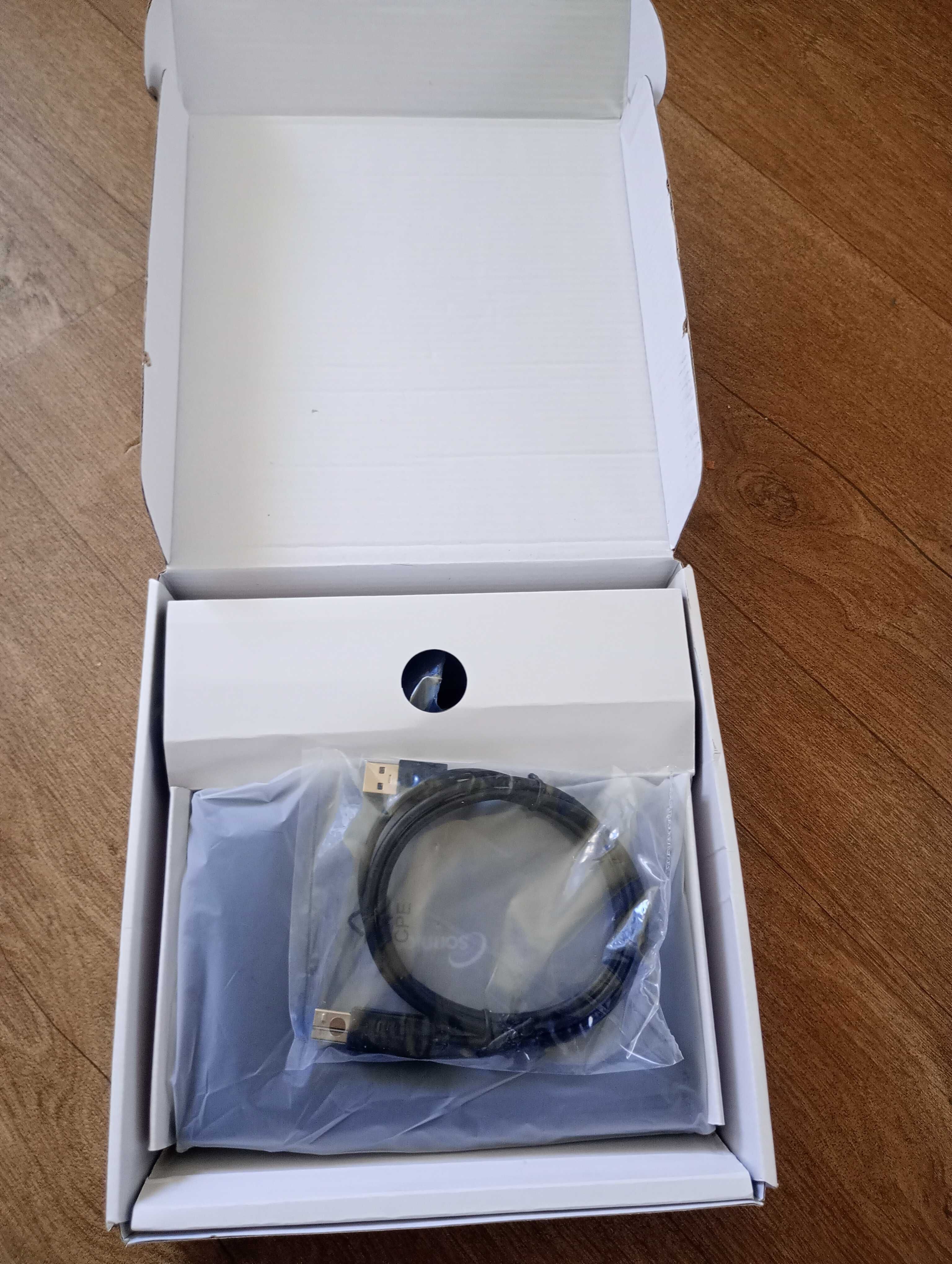 Хард драйв Sonniks 3.5(3 TB) с USB 3.0 super speed