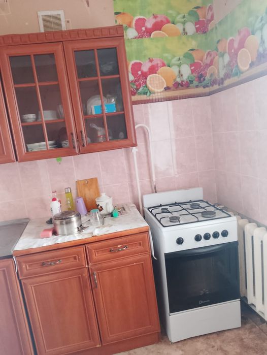 Продам 1 кв Джамбула 69