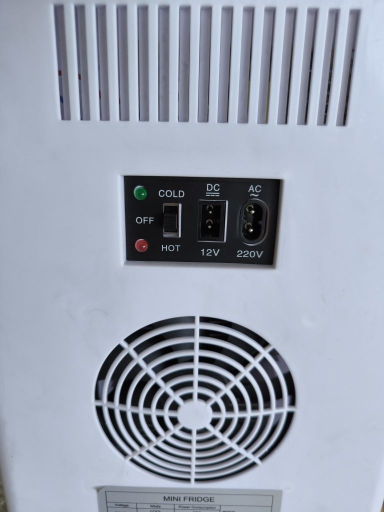 Мини хладилник rohs 12v