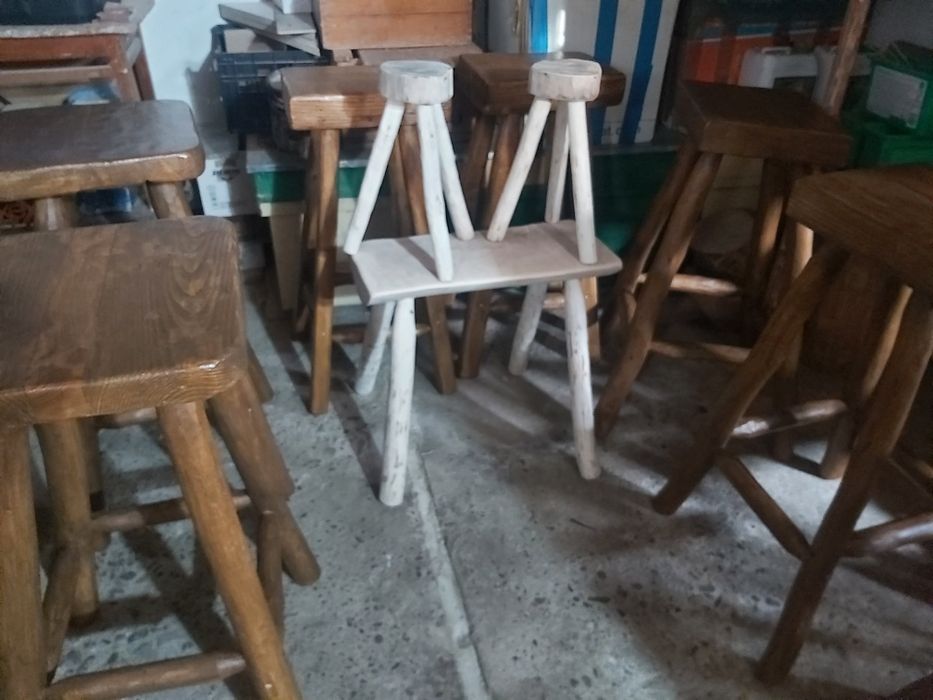 Scaune rustice  tradiționale